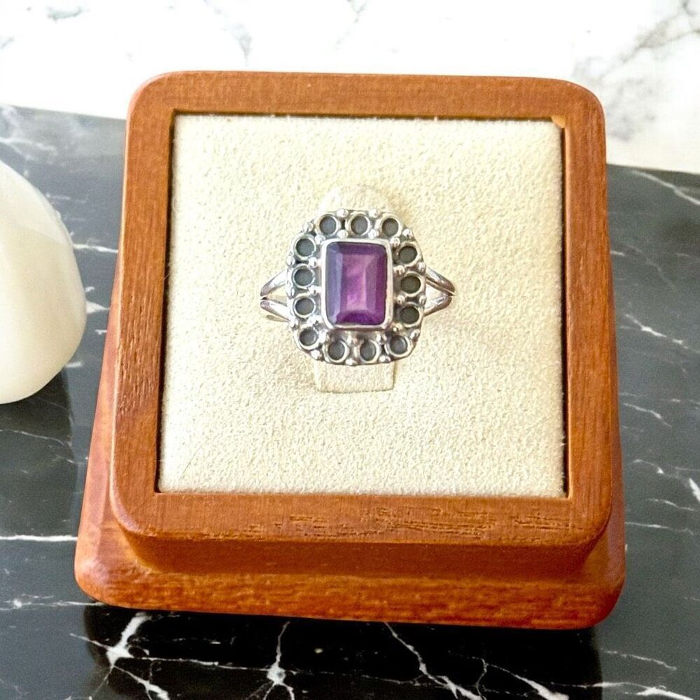Sterling Silver Ornate Faceted Rectangle Cut Genuine Amethyst Ring Size 7 New